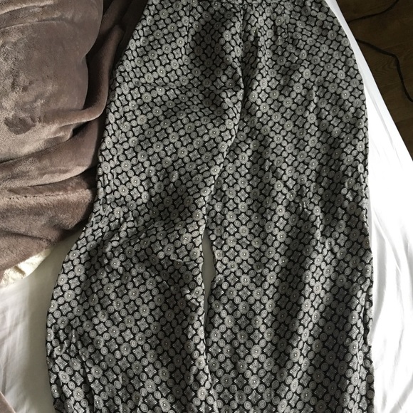 💙2 for $50💙NEW Zara silky wide leg trousers - Picture 4 of 6